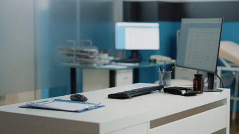 Médecin spécialiste en pédiatrie